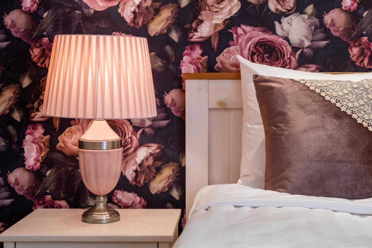 Rataskaevu Boutique - 7 Unique Apartments Tallinn Eksteriør billede