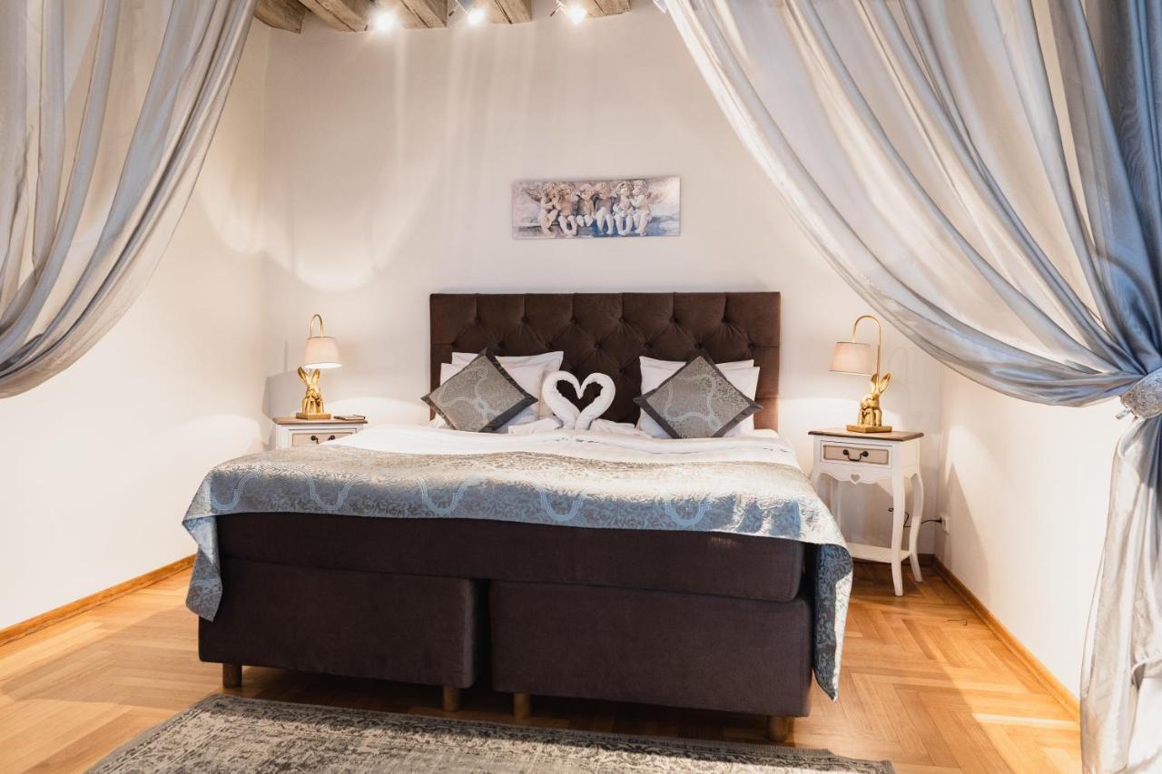 Rataskaevu Boutique - 7 Unique Apartments Tallinn Eksteriør billede